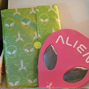 New Jeffree Star ALIEN Pallet 👽👽🛸🛸